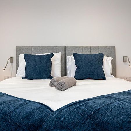 Morecambe Bay Studio Flats Free Parking Beach Front Экстерьер фото