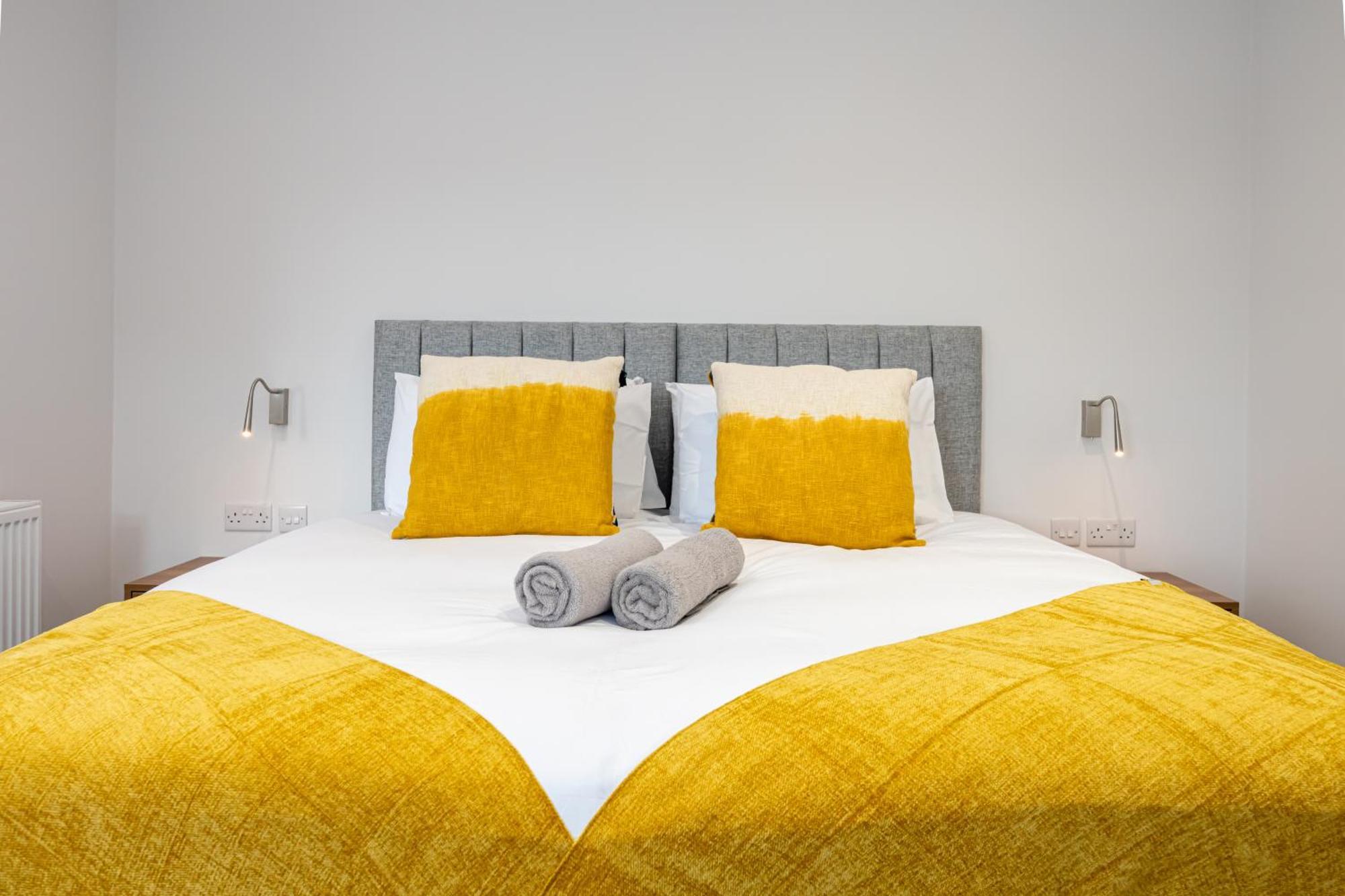 Morecambe Bay Studio Flats Free Parking Beach Front Экстерьер фото